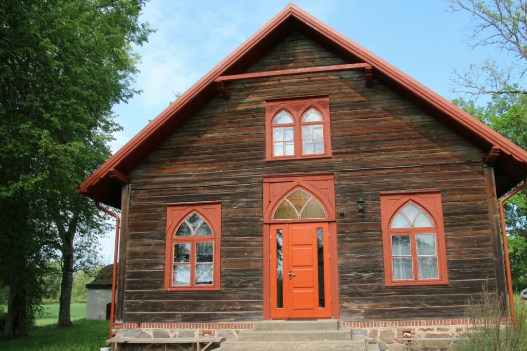 Ēveles baznīcas Mācību māja