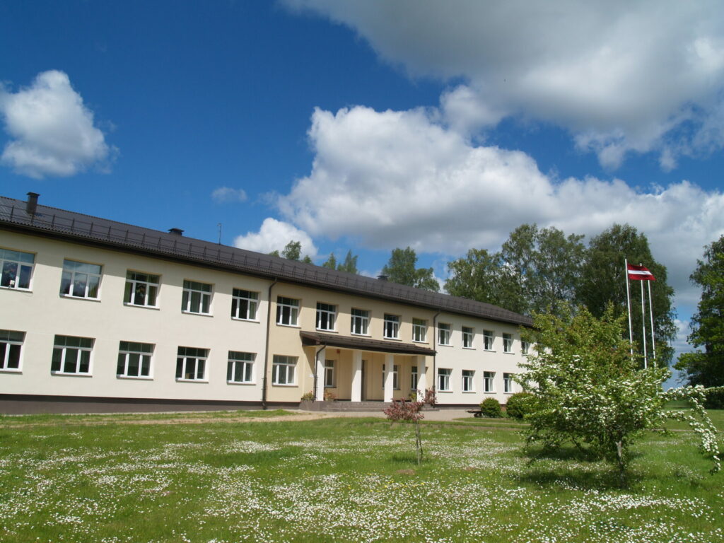 Burtnieku Ausekļa pamatskola