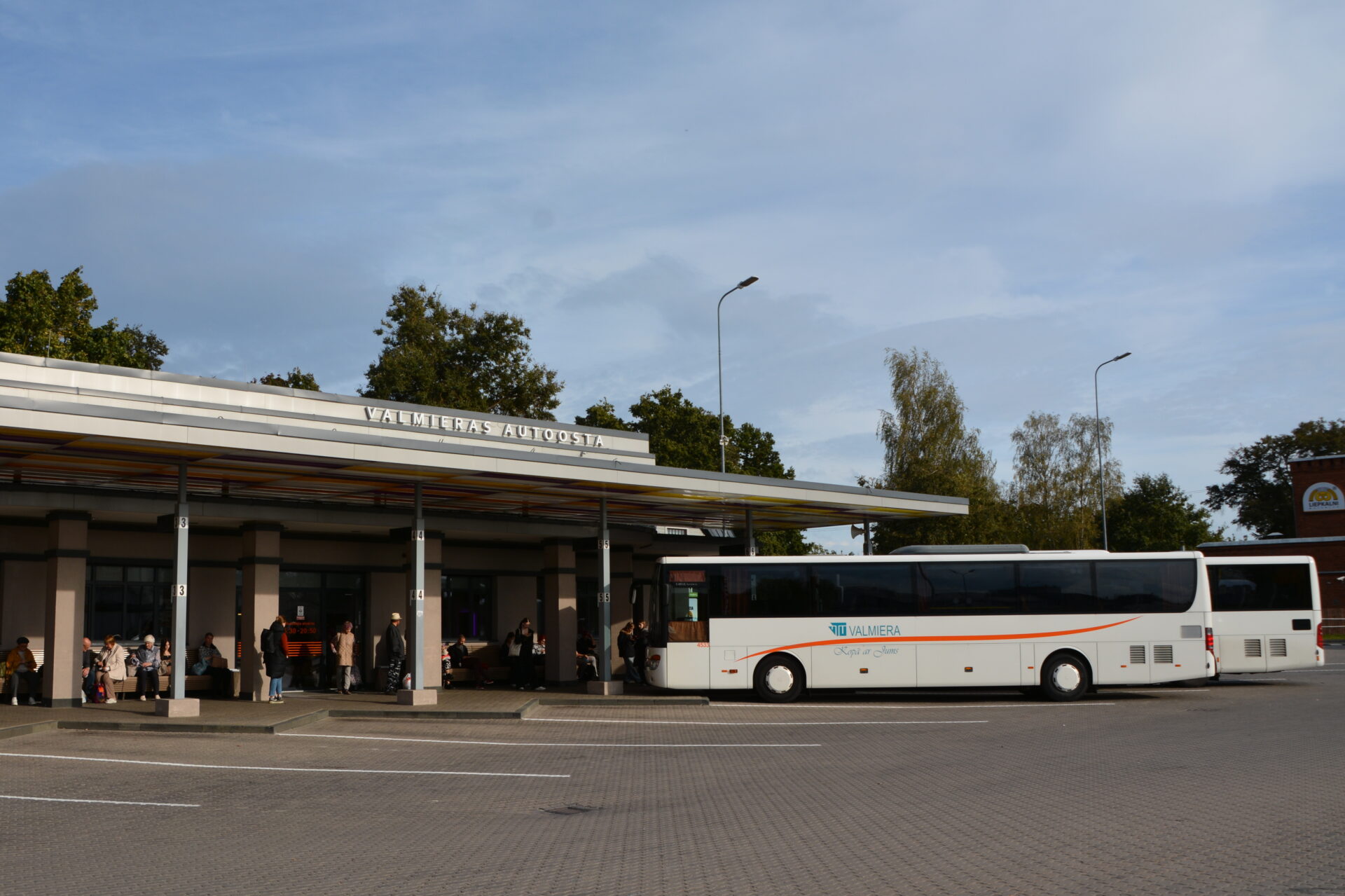 Atjaunota autobusu satiksme līdz Jaunzēmelēm